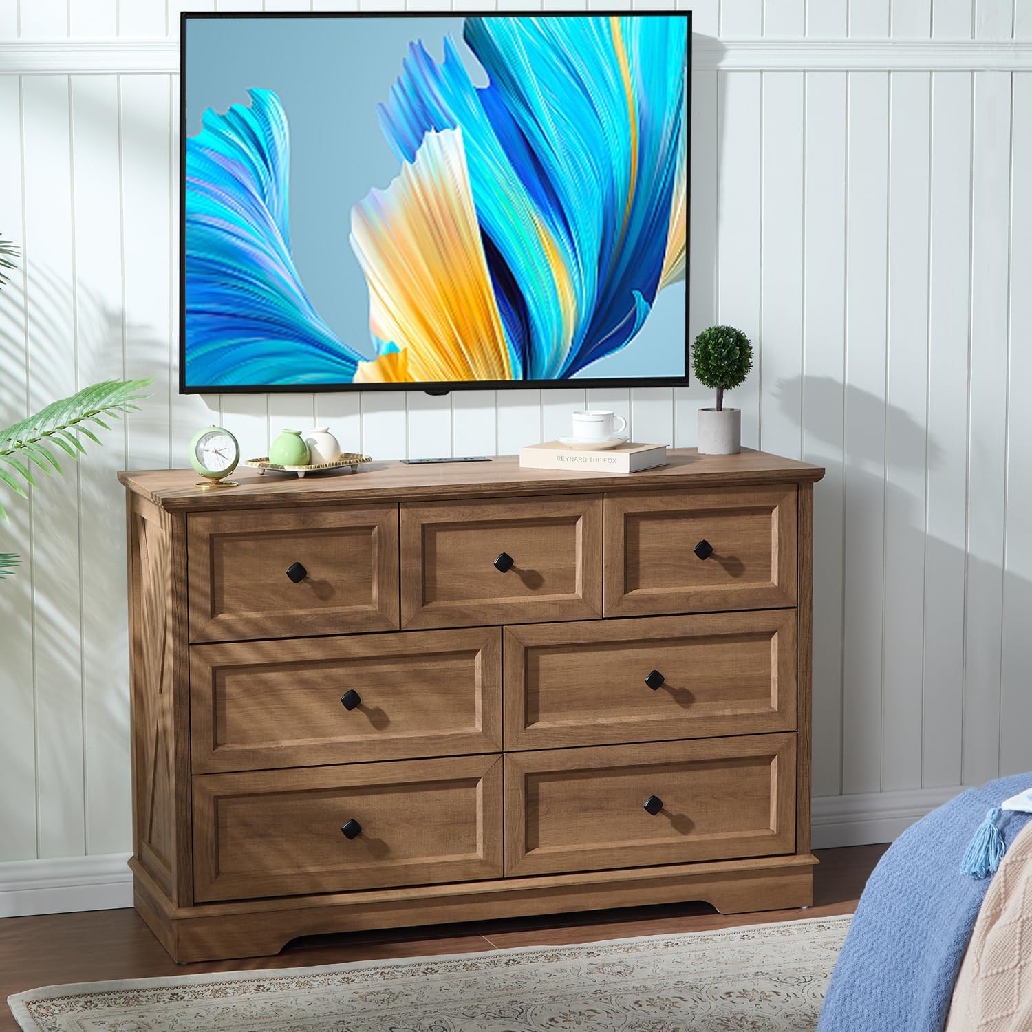 Natural Oak 7 Drawer Charging Station Dresser